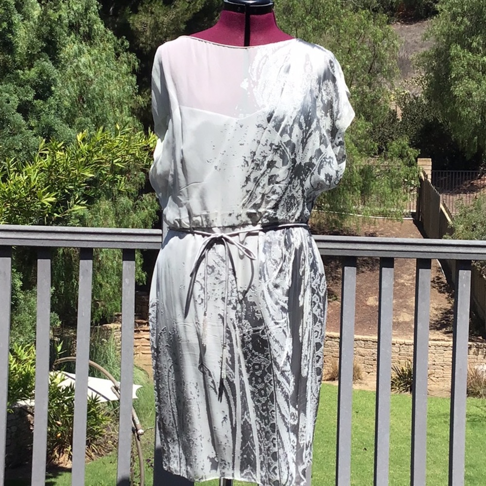 Kay Unger - Size 14 Metallic Silver and Grey Dress